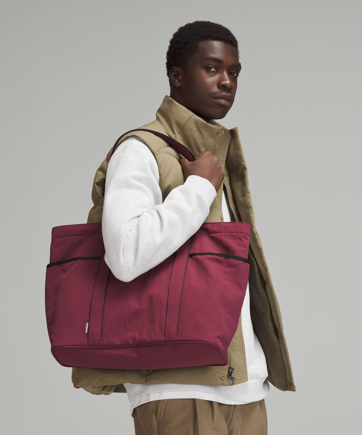 Daily Multi-Pocket Tote Bag 20L