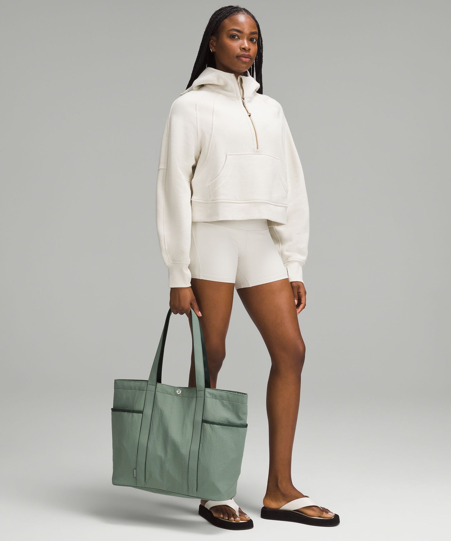 Daily Multi-Pocket Tote Bag 20L