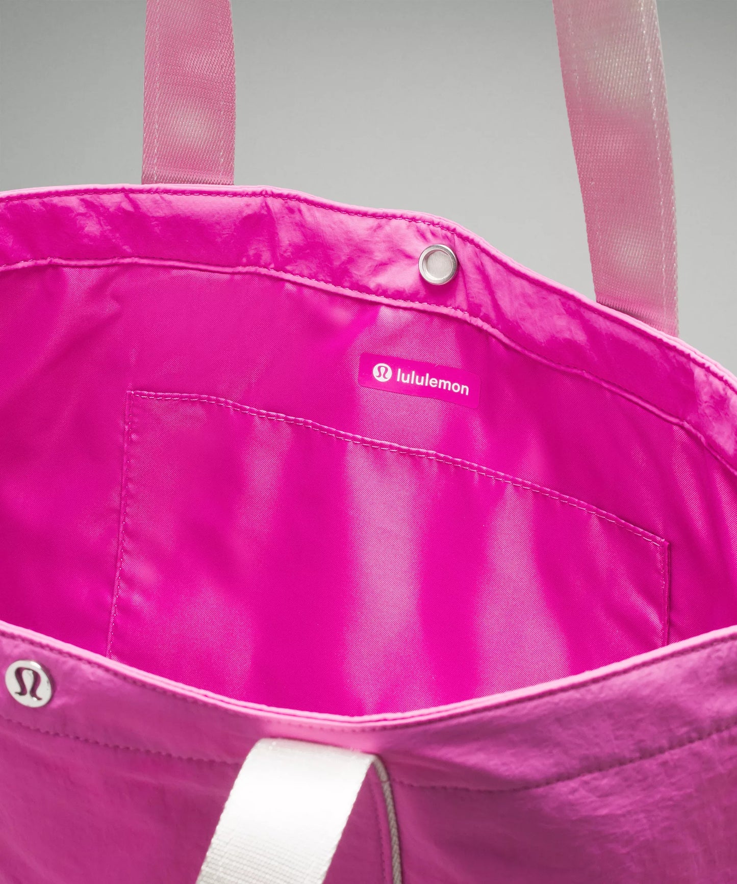 Daily Multi-Pocket Tote Bag 20L