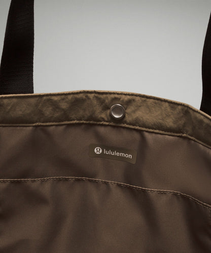 Daily Multi-Pocket Tote Bag 20L